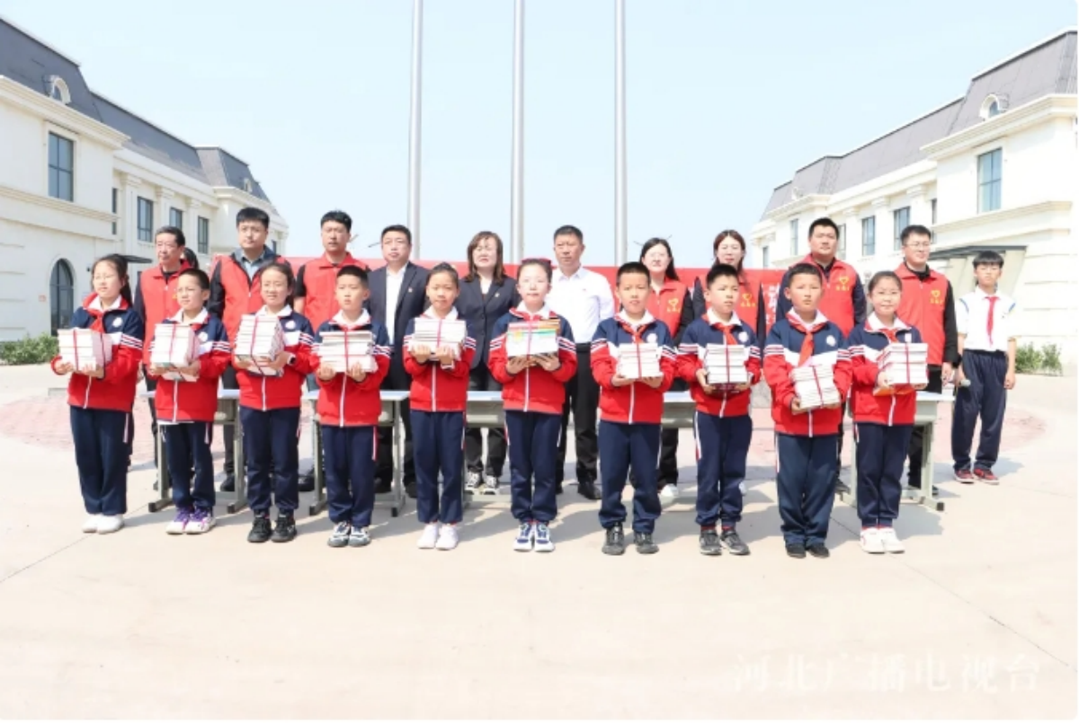 沧州港务集团：组织开展世界读书日活动
