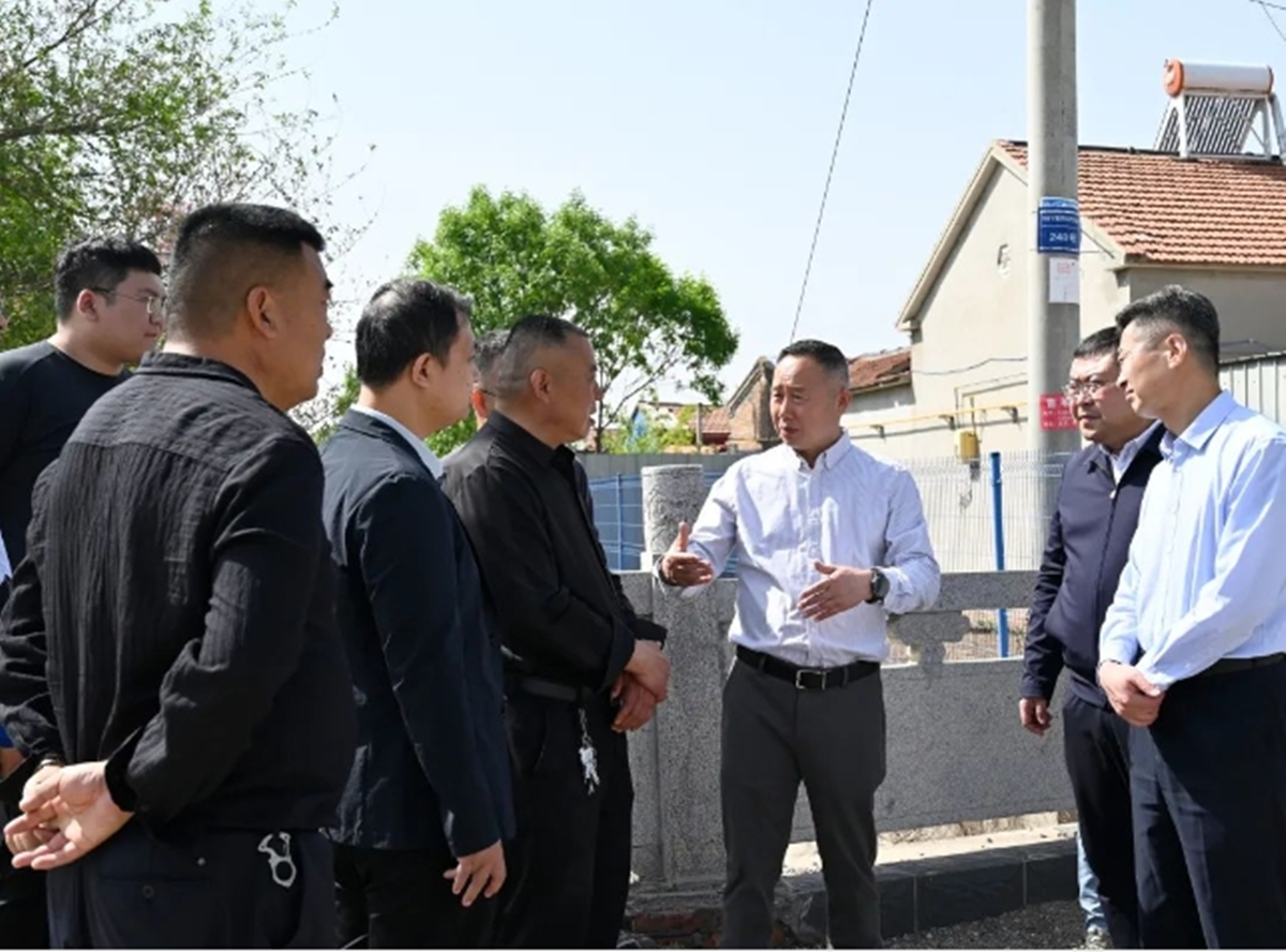 王宝辉到集团定点帮扶村调研慰问