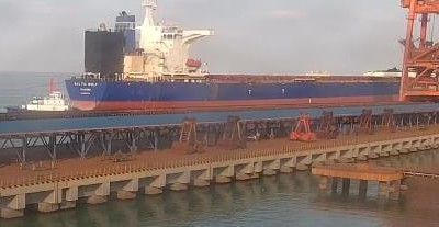 沧州港务集团及时排除故障船舶保障航道通航安全